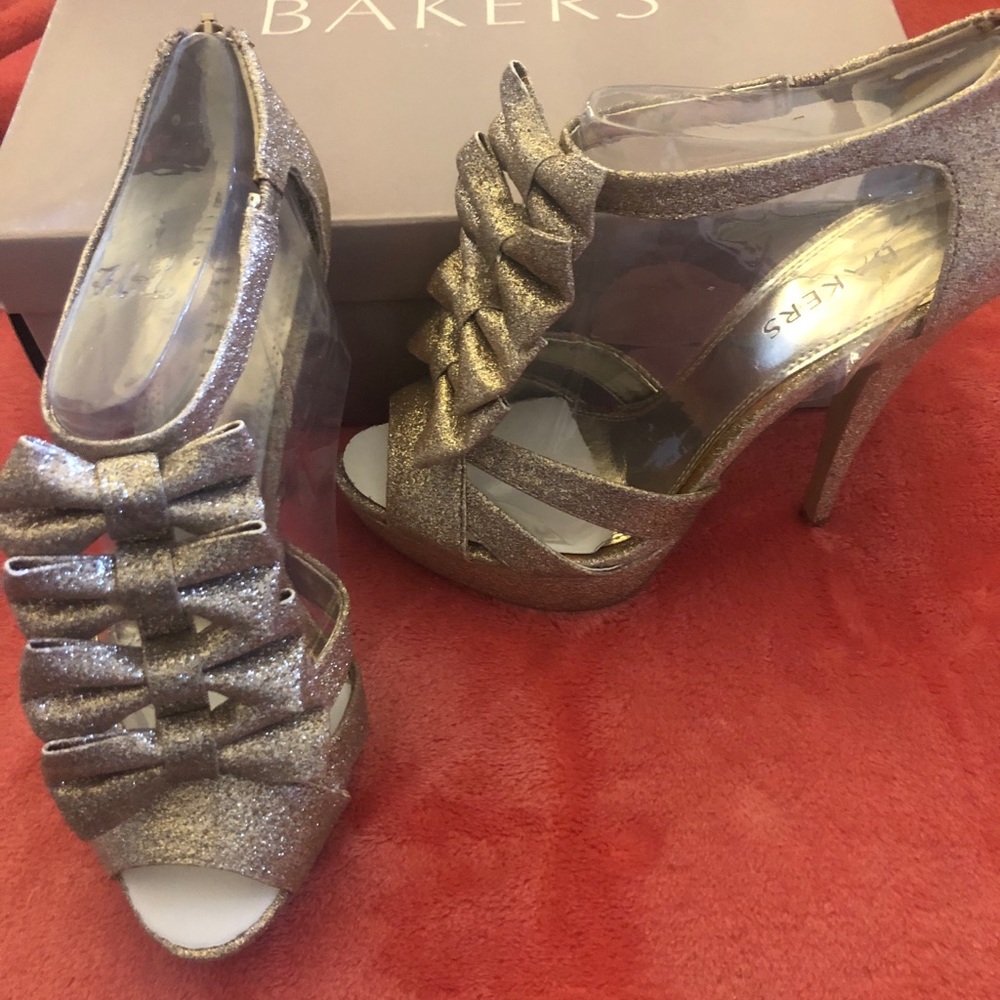 Brand new Baker heels size 7